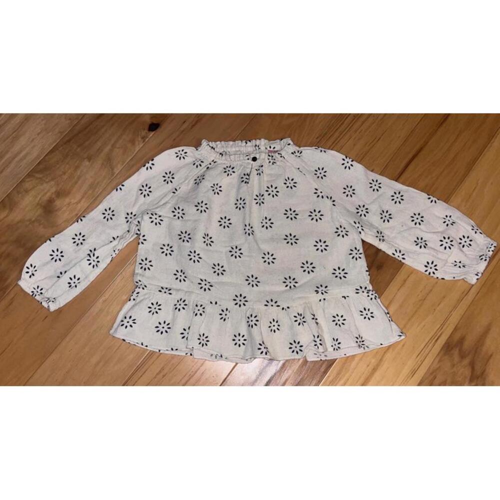 ZARA GIRLS IVORY & NAVY PATTERNED TOP SIZE 4-5 EXCELLENT COND LD1